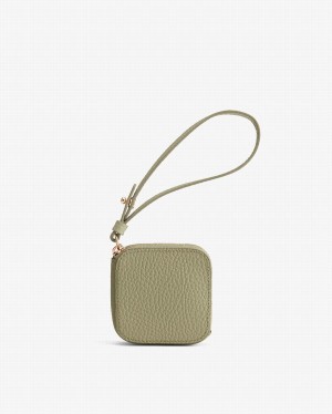 Cuyana Leder Airpod Koffertasche Damen Grün | TWO5269LO